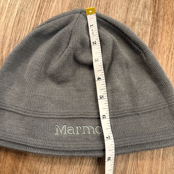 Marmot Beanie Toque Adult One Size Grey Knit Lined Ski Snowboard Winter Snow - Picture 6 of 7